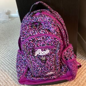 🎒 ROOTS backpack